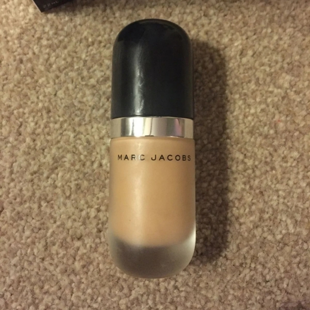Marc jacobs Remarcable foundation